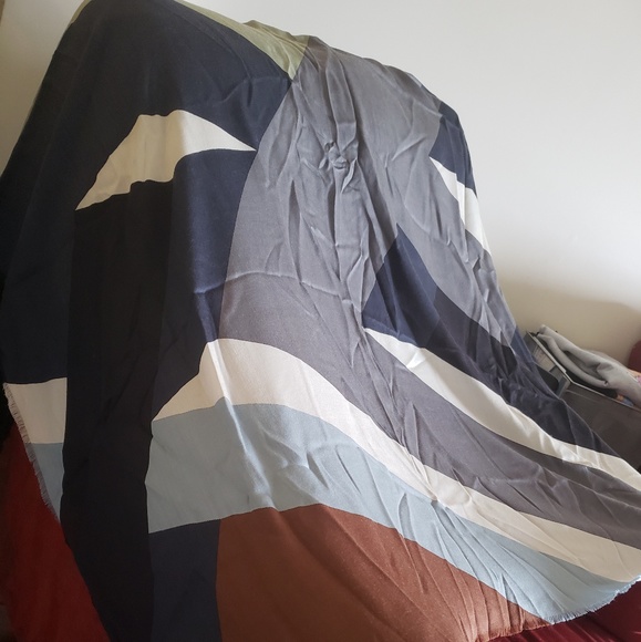 Fendi Blanket Scarf Authentic - Picture 2 of 5